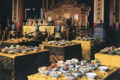 古代皇室贵族和普通百姓的饭菜有什么区别?皇帝一定吃的更好么