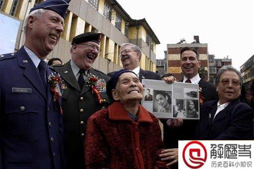 黄欢笑是个怎样的人?揭秘驼峰天使黄欢笑