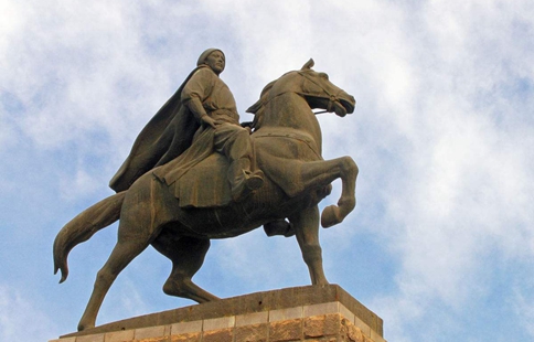 崇祯皇帝朱由检是亡国之君为什么很少挨骂?李自成怎么评价崇祯皇帝?