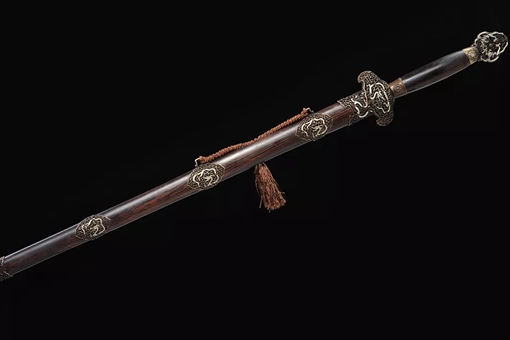 古代剑和刀哪个更高级?为什么大侠更偏爱用剑?