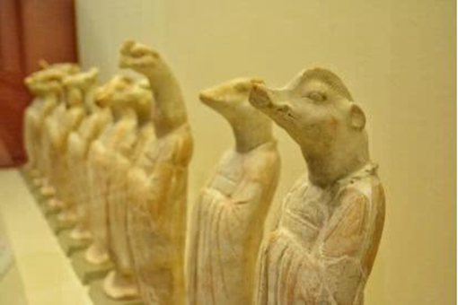 十二生肖排序的来历 十二生肖对应的十二种动物是怎样选定的? 十二生肖排序的来历 十二生肖对应的十二种动物是怎样选定的?