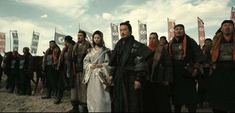 三国时期是怎么对付外族侵略的?外族侵略时优先一致对外么?