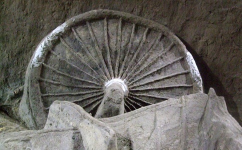 吃饭睡觉打郑国意思揭秘