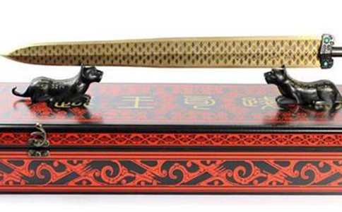 弯刀好用吗?为什么游牧民族喜欢用弯刀? 弯刀好用吗?为什么游牧民族喜欢用弯刀?