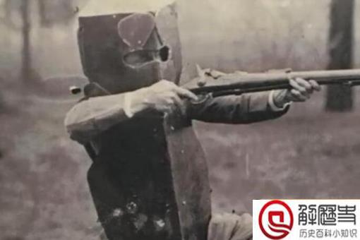 盘点世界上那些雷人的盔甲,刺豚做头盔