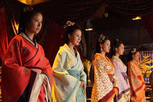 揭秘清朝宫女睡觉为什么不能仰面朝天 揭秘清朝宫女睡觉为什么不能仰面朝天