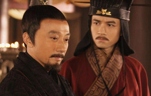 隆中对一共有几个版本?最早提出隆中对的人是谁?