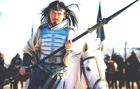 曹操是怎么从马超手中逃脱的?马超为什么要加入刘备?