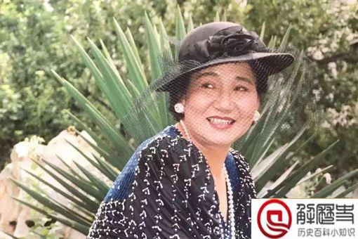 如何评价赵丽蓉的一生 赵丽蓉是怎样的艺术家