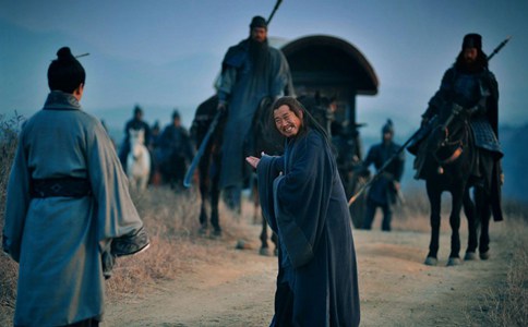 庞统投靠过刘备孙权,为什么不选择势力更大的曹操? 庞统投靠过刘备孙权,为什么不选择势力更大的曹操?