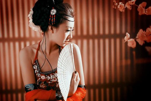 中国历史上最奇葩的皇太后,从一国之母成为了风尘女子