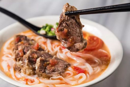 历史上中国哪里的牛肉面最好吃?为什么西北的牛肉面更出名? 历史上中国哪里的牛肉面最好吃?为什么西北的牛肉面更出名?