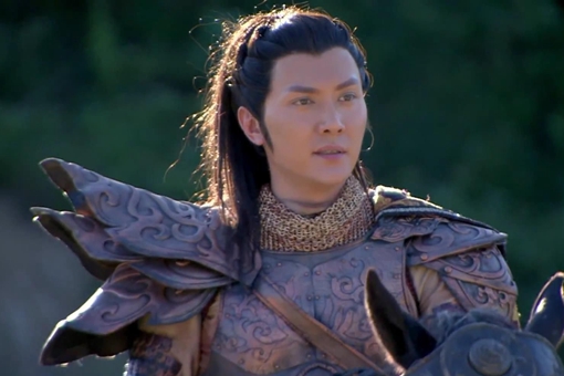 为什么皇帝都要遵循嫡长子继承制?嫡长子继承制有哪些优点和缺点? 为什么皇帝都要遵循嫡长子继承制?嫡长子继承制有哪些优点和缺点?