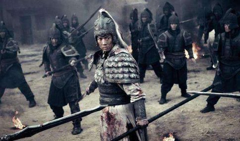 诸葛亮北伐失败为什么还要贬赵云官职?