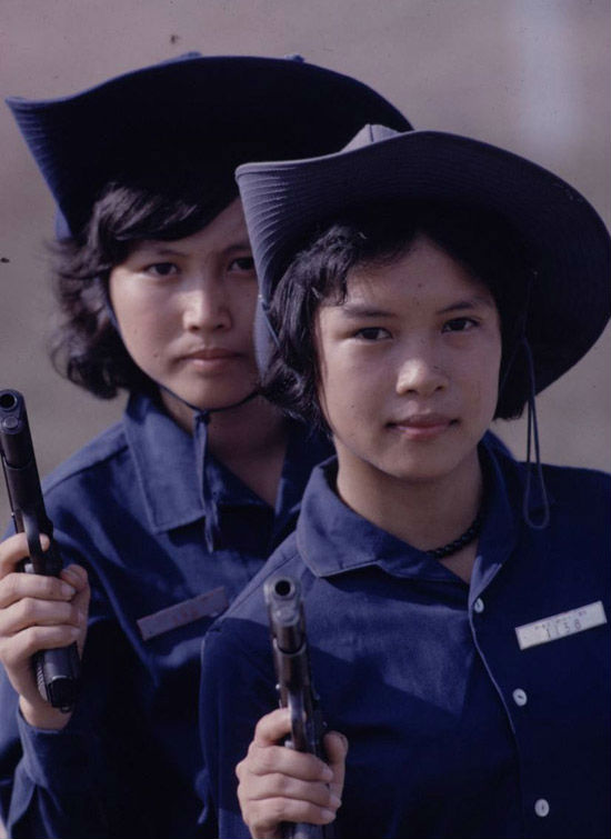 越南女兵不穿内衣真相揭秘,原因真的是让人防不胜防 越南女兵不穿内衣真相揭秘,原因真的是让人防不胜防