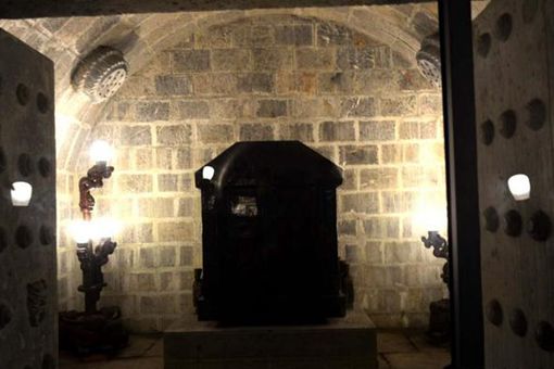 历史上包拯最后的结局是什么 历史上包拯最后的结局是什么