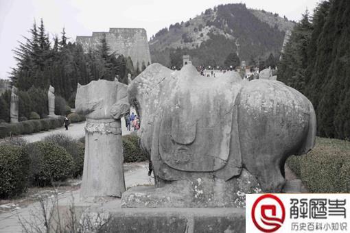 武则天陵墓在哪?武则天开棺容貌不变?