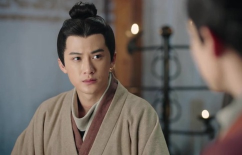 三国机密里曹丕喜欢伏寿皇后是真的么?