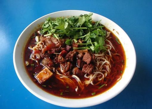 历史上中国哪里的牛肉面最好吃?为什么西北的牛肉面更出名? 历史上中国哪里的牛肉面最好吃?为什么西北的牛肉面更出名?