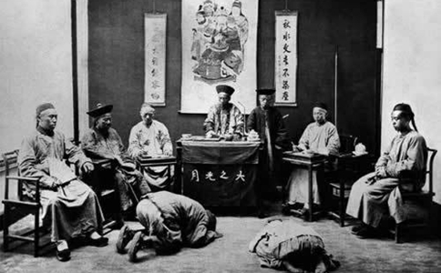 清朝官员工资俸禄有多少?俸禄丰厚吗? 清朝官员工资俸禄有多少?俸禄丰厚吗?