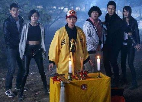 太监手里为什么拿着拂尘 太监手里的拂尘有什么用 太监手里为什么拿着拂尘 太监手里的拂尘有什么用