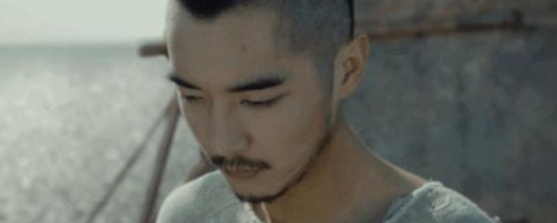河神2给郭得友打针的是谁