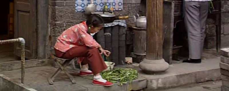 炸馒头片的小姑娘电视剧