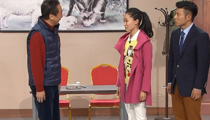 张小斐是冯巩的什么人