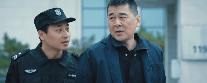 三叉戟中花儿和老虎什么关系
