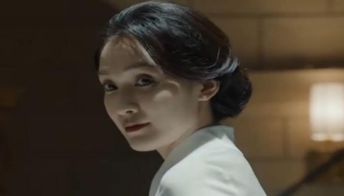 戎傲霜的扮演者是张子琪,原名张娜,是中国内地女演