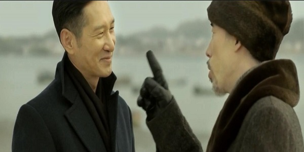 血红雪白的演员