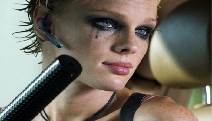 杰森斯坦森开奥迪A8的电影