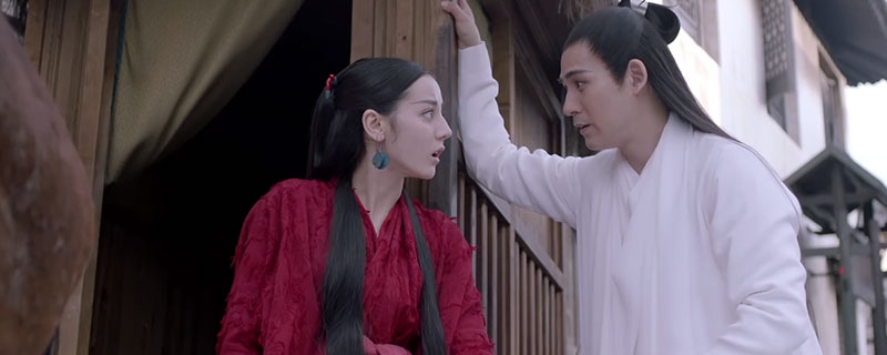 烈火如歌银雪和如歌什么关系