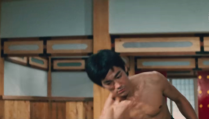 李小龙是怎么死的 