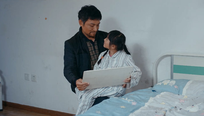 一个小女孩叫张望的电影