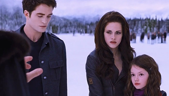 暮光之城爱德华的女儿有什么能力