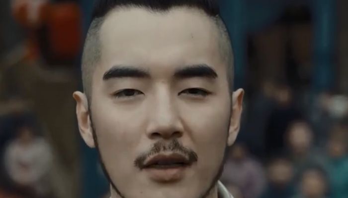 河神2给郭得友打针的是谁