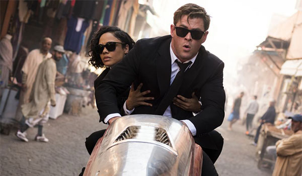 《黑衣人:全球追缉》女主演叫什么