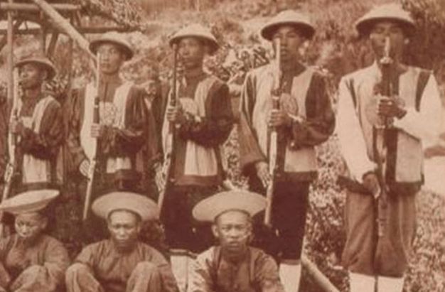 1931年8月9日 土族废除土司制度