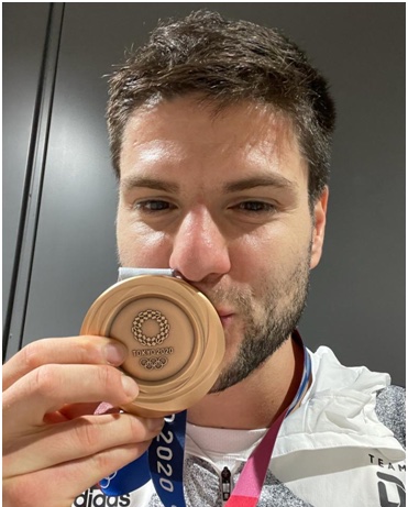 德国乒乓球运动员奥恰洛夫会说中文吗