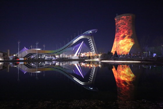 首钢滑雪大跳台