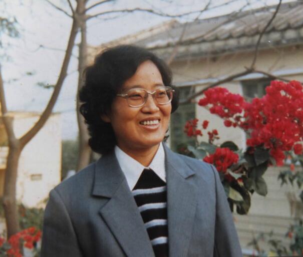 1996年8月25日 女作家戴厚英被害