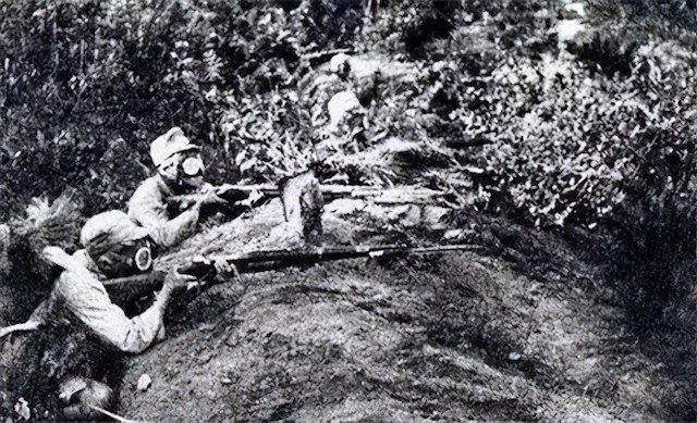 1944年8月8日 日军攻陷衡阳，在衡阳烧杀淫掠
