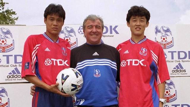 1998年8月13日 范志毅孙继海同水晶宫队签约