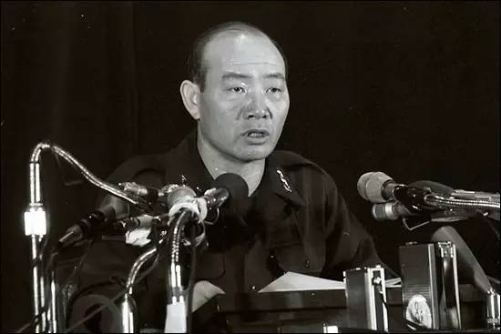 1980年8月27日 全斗焕出任韩国总统