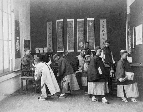 1905年9月2日 清廷废除科举制