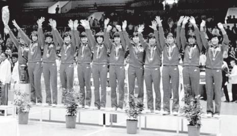 1986年9月13日 中国女排荣获五连冠