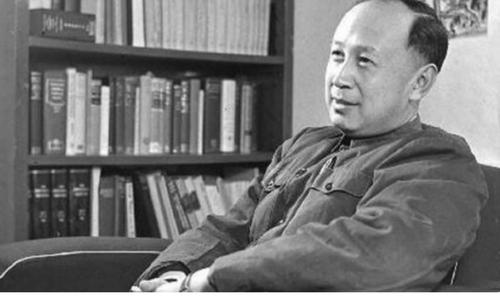 1991年10月16日 钱学森获“国家杰出贡献科学家”殊荣