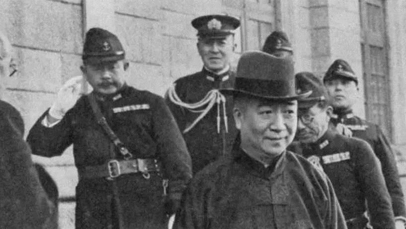 1940年10月12日 上海首任汉奸市长傅筱庵被军统刺杀