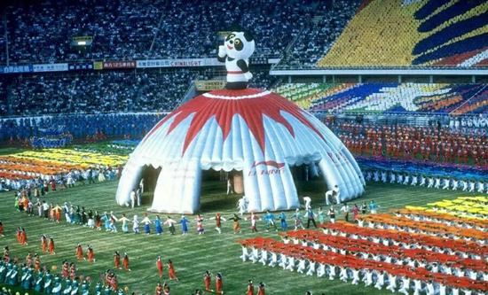 1990年10月6日 第11届北京亚运会闭幕